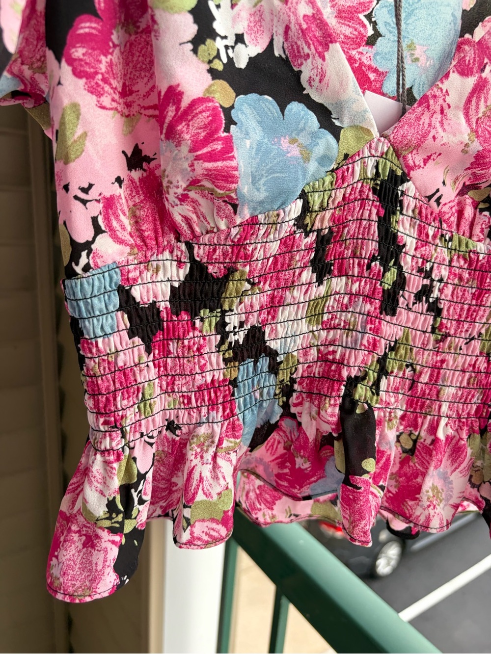🆕🌺WAYF Floral Smocked Peplum Blouse XS Pink Blue Black Romantic Cottagecore Top - Picture 9 of 15